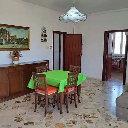 Anastasia's House Holiday home Trabia