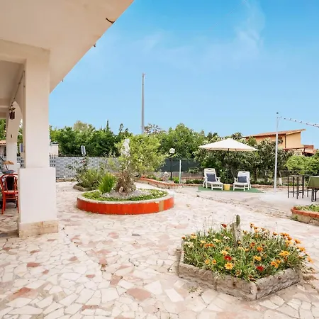 Апартаменты Anastasia's House *