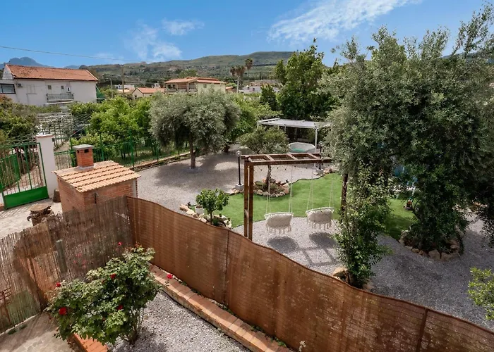 Anastasia's House Апартаменты *